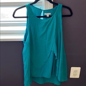 Teal blue top